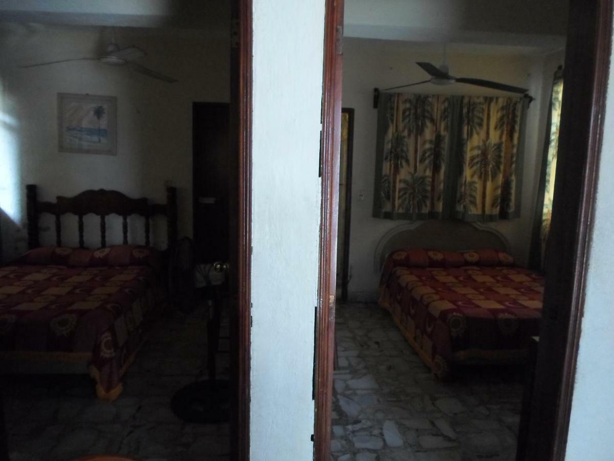 Casa De Huespedes Santa Fe Acapulco Hotell Eksteriør bilde
